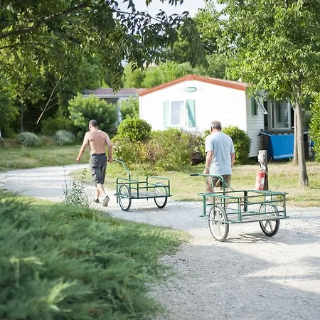 Indigo Camping Forcalquier